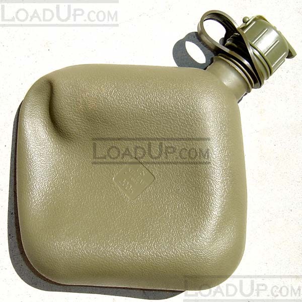 US GI Two Quart Collapsible Bladder Canteen Olive M1