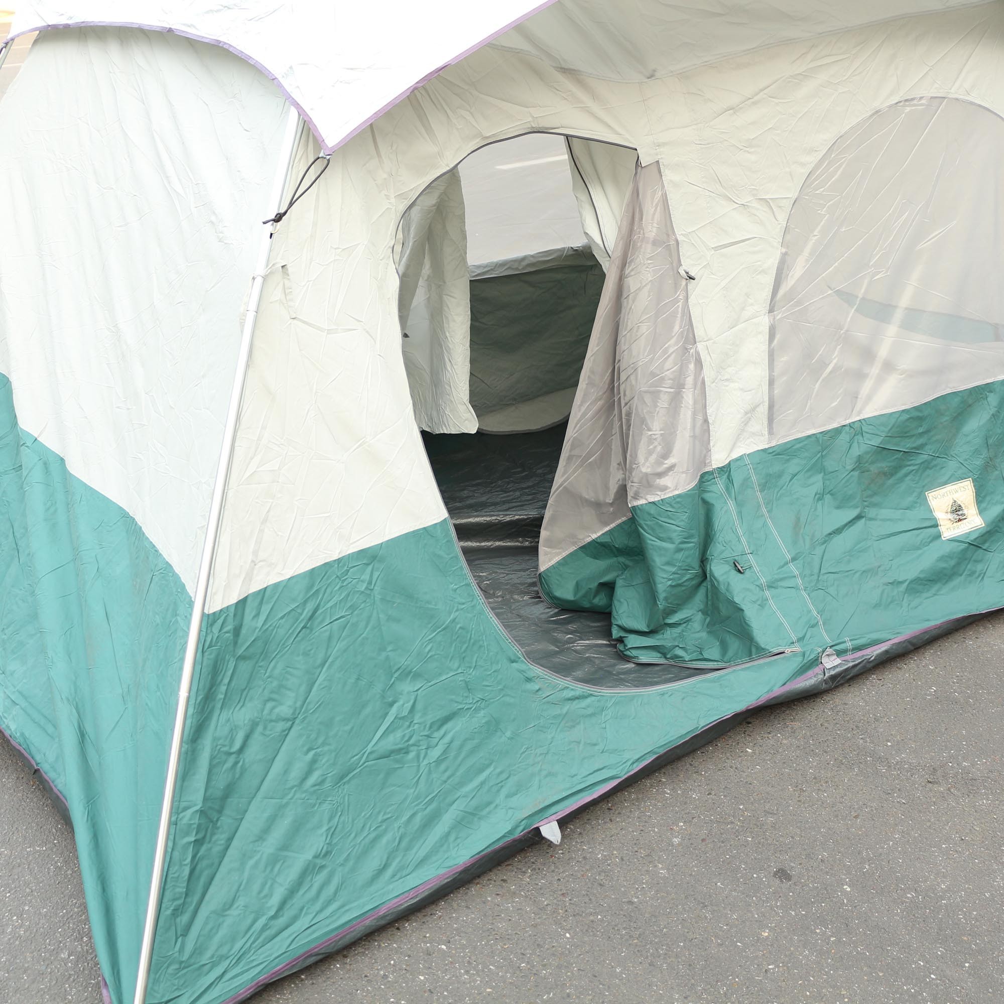 Montana Cabin Dome Tent 12 by 8 ft - Two Room